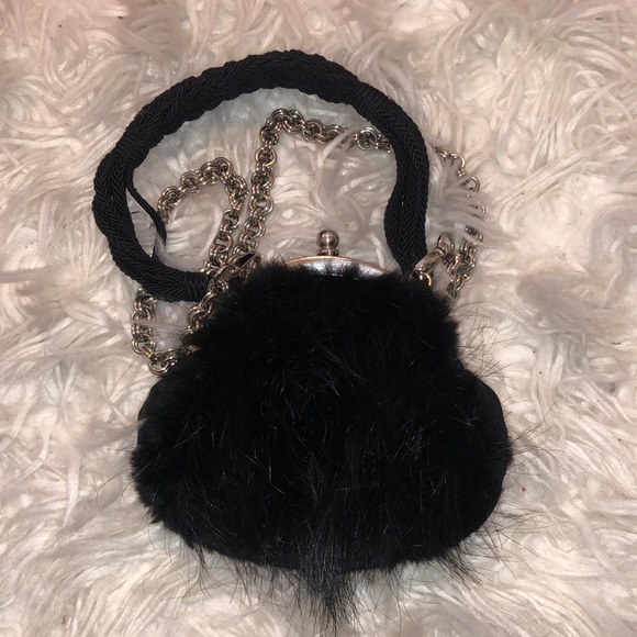 Authentic vintage PRADA bag only worn once - Picture 3 of 3